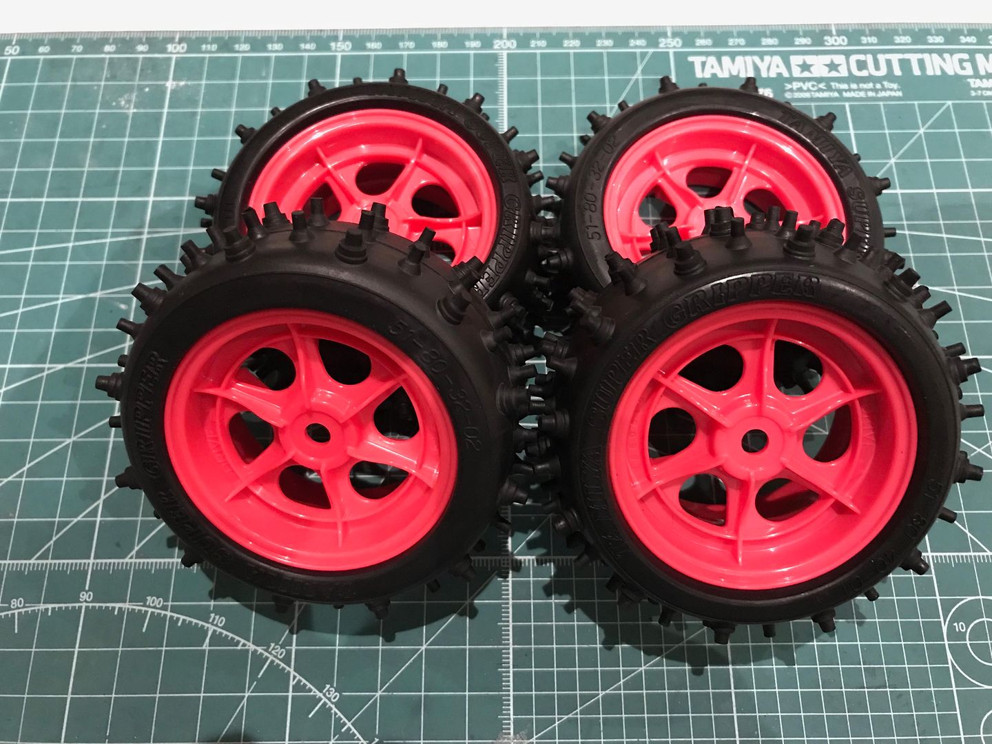 Wheels%20and%20tires_zpsuijhl9x2.jpg