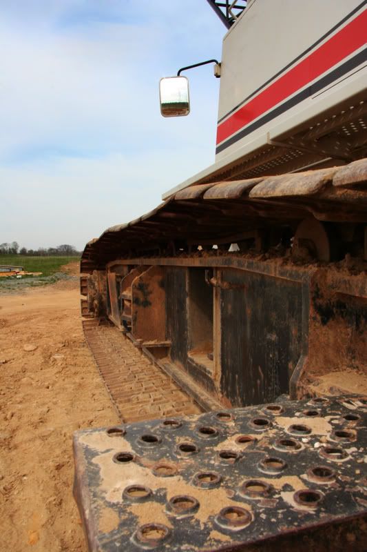 IMAGE: http://i98.photobucket.com/albums/l248/outofthebox_1/April19exploringconstructionsite-1.jpg