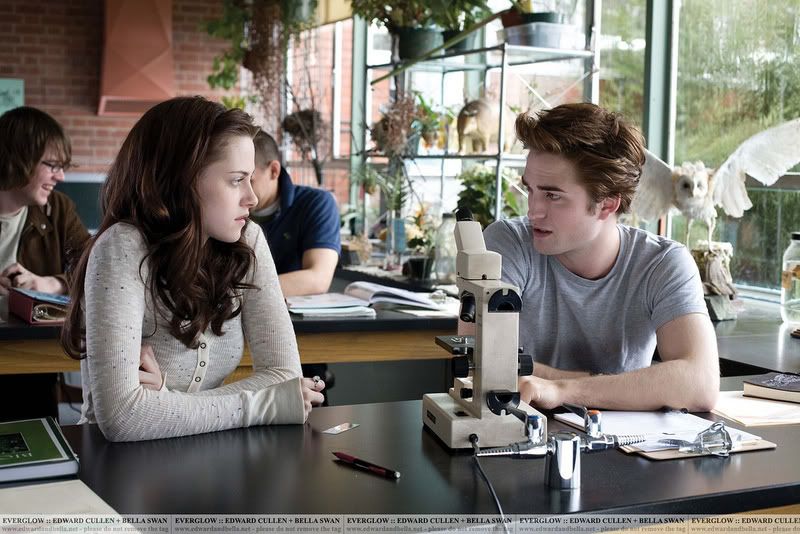 Edward Cullen and Bella Pictures, Images and Photos