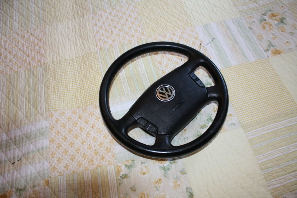 Is it possible to remove steering wheel emblem? VW Vortex Volkswagen Forum