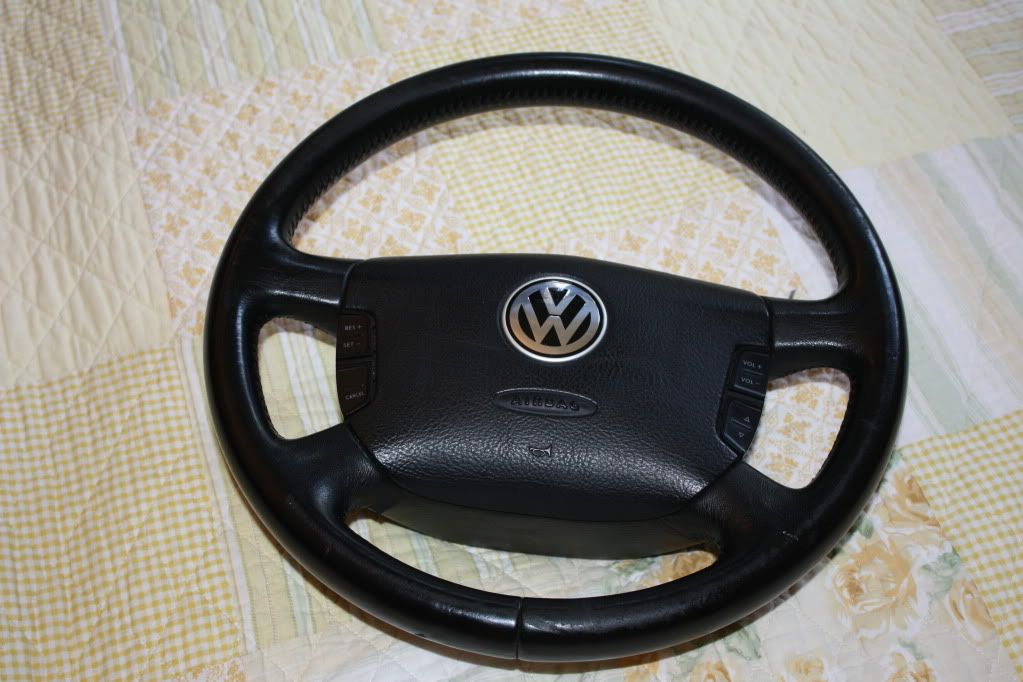 Is it possible to remove steering wheel emblem? VW Vortex