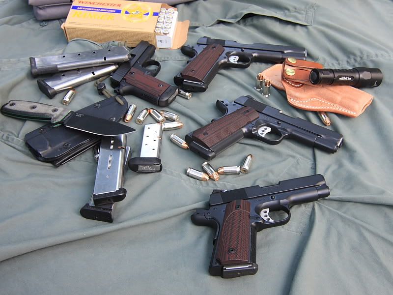 IMAGE: http://i98.photobucket.com/albums/l250/housewolf/19112.jpg