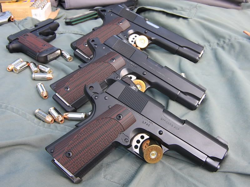 IMAGE: http://i98.photobucket.com/albums/l250/housewolf/19113.jpg