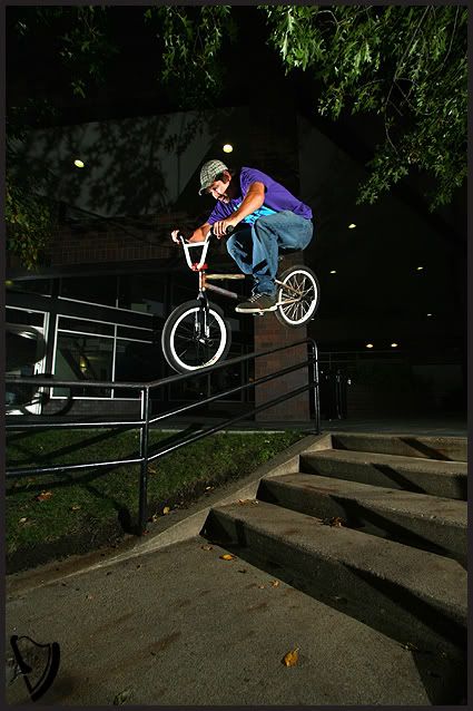 IMAGE: http://i98.photobucket.com/albums/l251/22wannabe/over2xbill092307.jpg