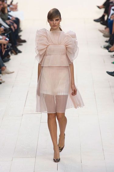  photo hbz-Chloe-RS13-1723-lgn.jpg