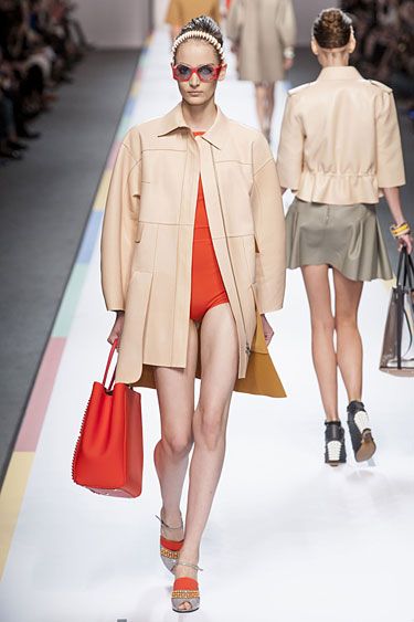  photo hbz-Fendi-mfw13-02-lgn.jpg