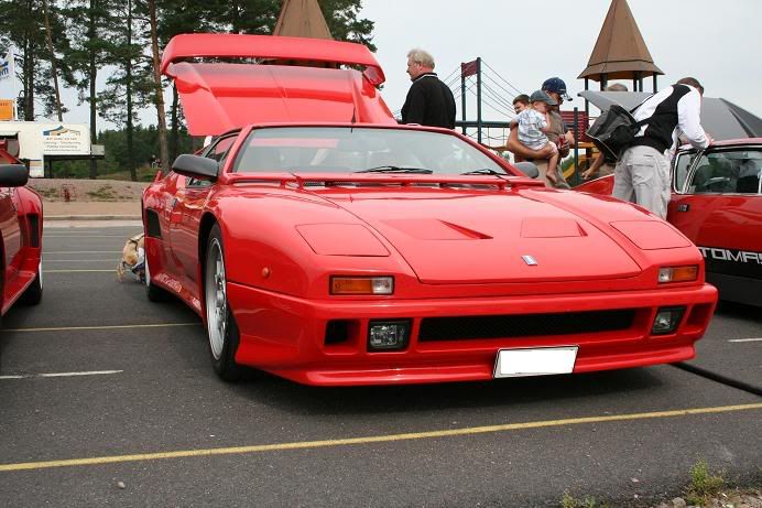 http://i98.photobucket.com/albums/l255/Freddeponken/DeTomaso5-1.jpg