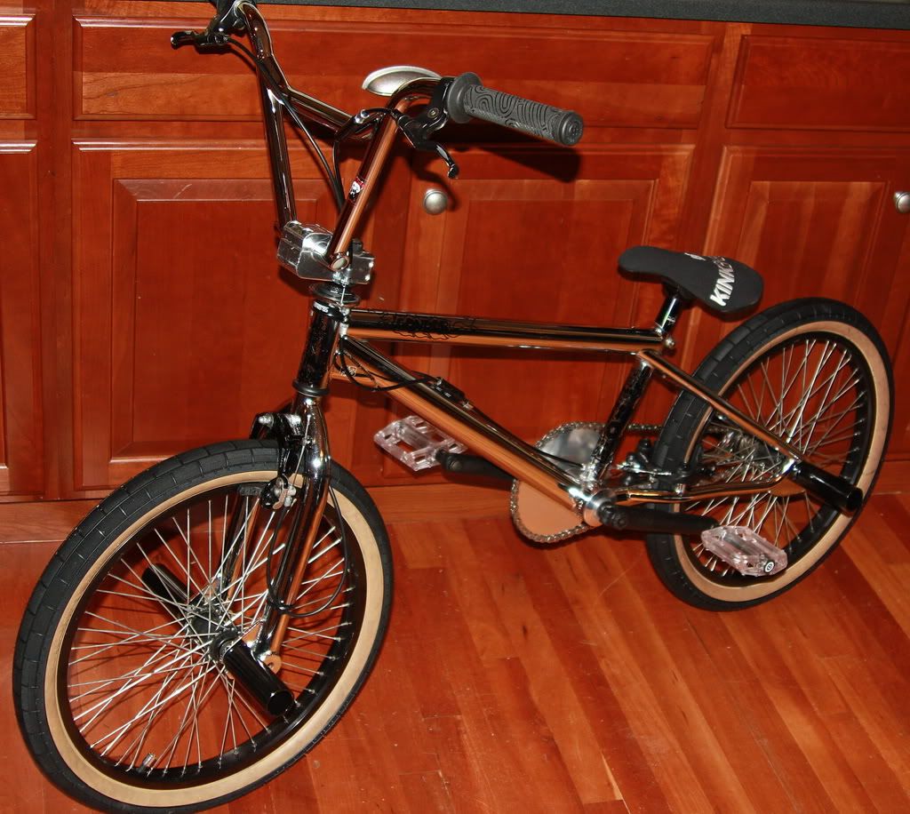 http://i98.photobucket.com/albums/l258/GHS_Wired/BMX_Museum_2012/Chrome_Condor_09.jpg