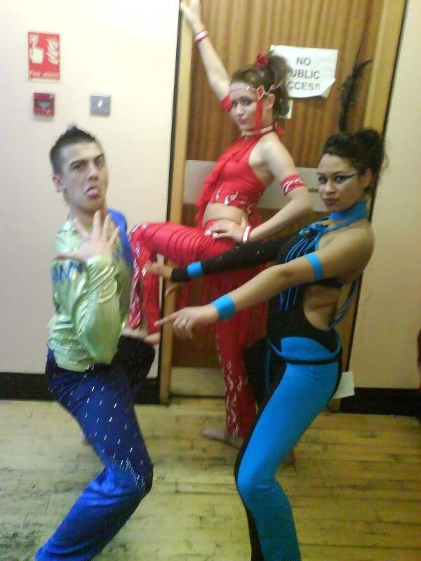 Image hotlink - 'http://i98.photobucket.com/albums/l259/corina_gee/Mongypose.jpg' Image hotlink - 'http://i98.photobucket.com/albums/l259/corina_gee/Mongypose.jpg'