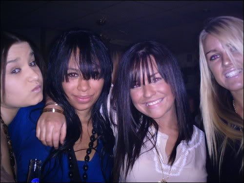 Image hotlink - 'http://i98.photobucket.com/albums/l259/corina_gee/daveesparty.jpg' Image hotlink - 'http://i98.photobucket.com/albums/l259/corina_gee/daveesparty.jpg'