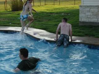 Photobucket - Video and Image Hosting