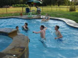 Photobucket - Video and Image Hosting