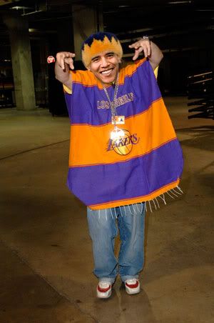 lakers_poncho_obams3.jpg