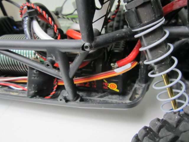 Mamba Monster 2 in the Exo - RCShortCourse