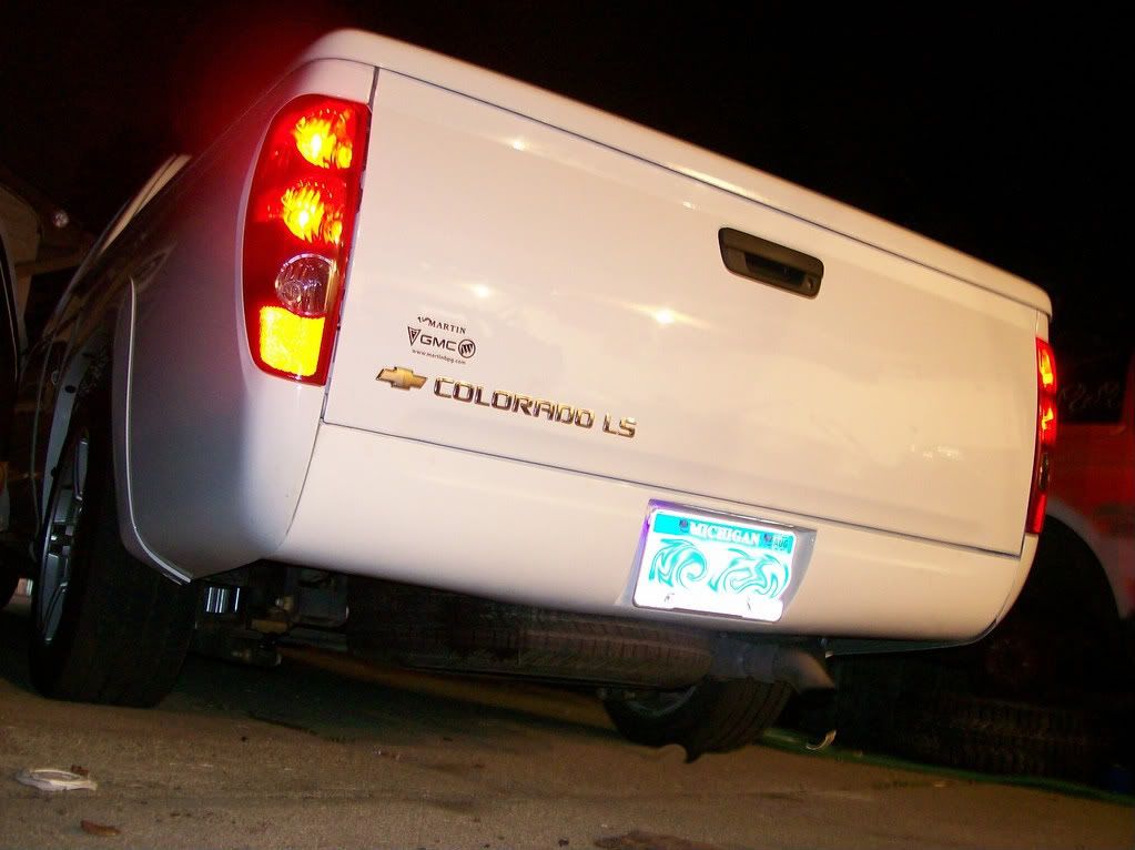 How To LED license plate lights Chevrolet Colorado & GMC Canyon Forum