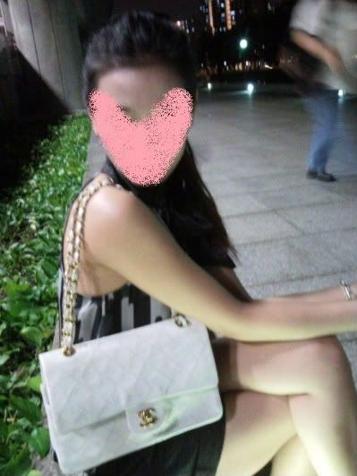 23825_380152115740_605815740_431226.jpg picture by juliette_hongpham
