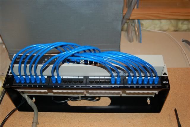 [Linked Image from i98.photobucket.com]