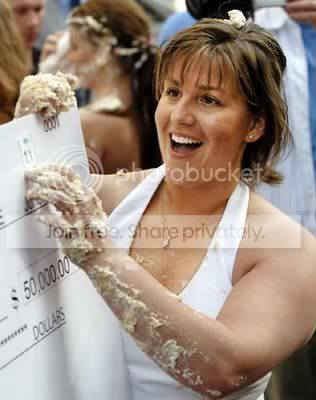 wedding_cake_attack11.jpg