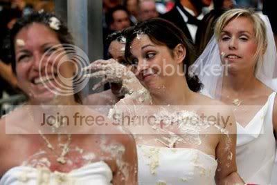wedding_cake_attack4.jpg