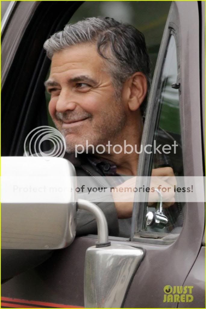 george-clooney-tim-mcgraw-joins-tomorrowland-02